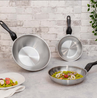LE INOXIDABILI
Tris acciaio inox - set 3 padelle cm 20/24/28