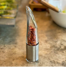 Carica l&#39;immagine nel visualizzatore di Gallery, AdHoc Mp203 Macina Peperoncino, Inox, Acciaio Inossidabile
